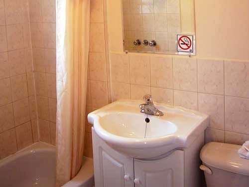 Eastcourt London Motel Bagian luar foto